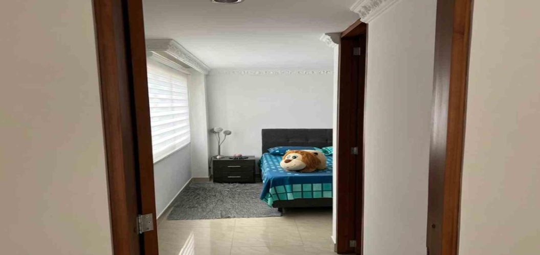 Casa de 6 alcobas en venta en Pinares, Pereira, 344 m² · foto 9 de 24