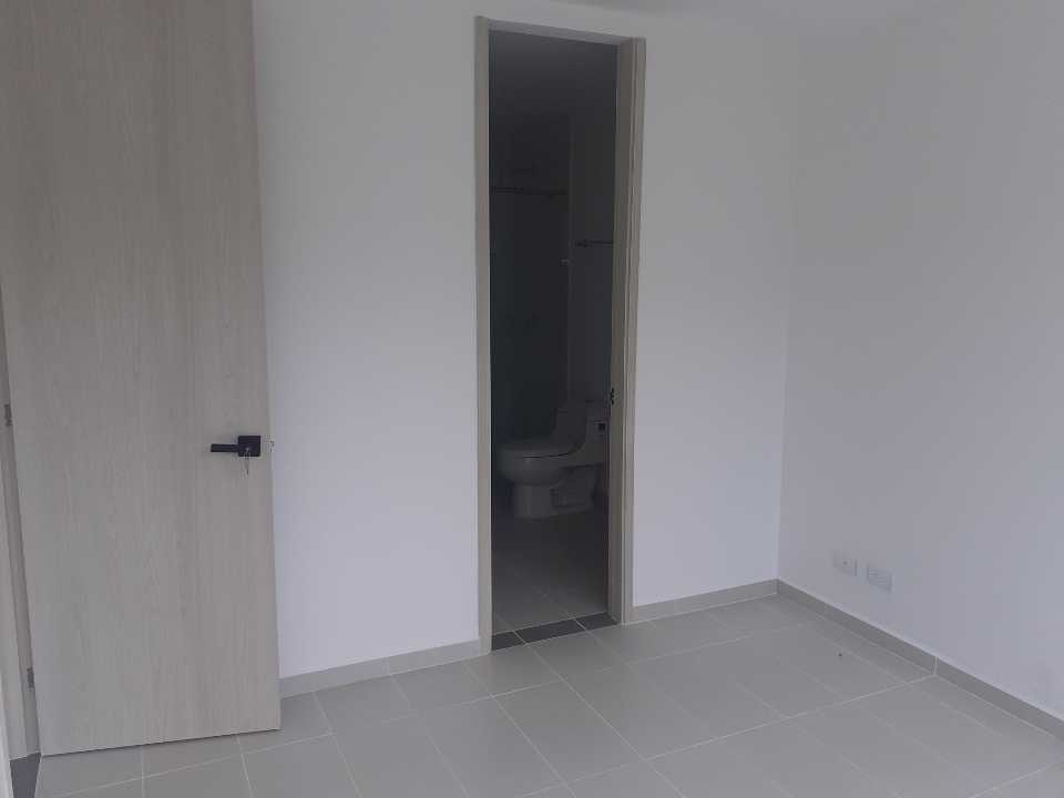 Apartamento en venta en Ub. Maracay Et. Ii, Pereira · foto 9 de 23