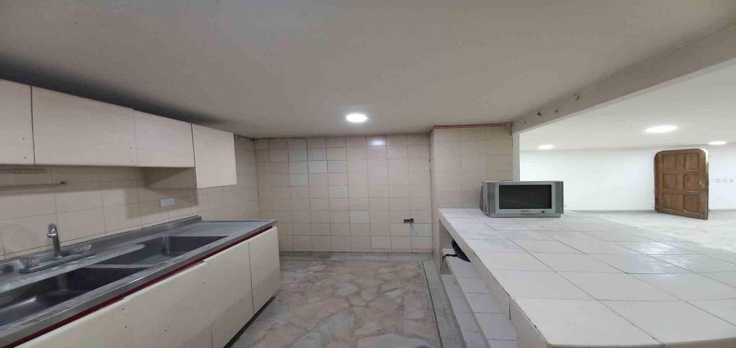 Local en arriendo en Avenida 30 De Agosto, Pereira, 100 m² · foto 6 de 16
