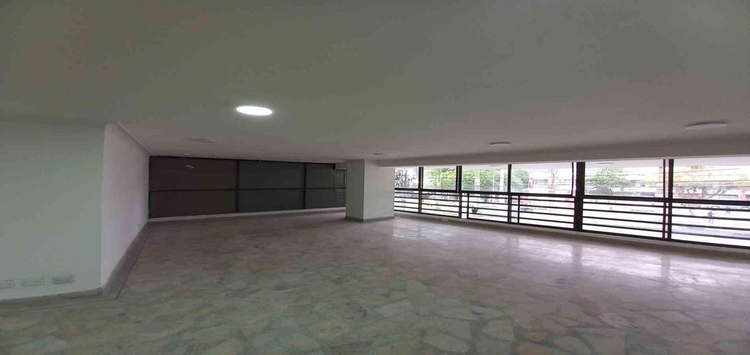 Local en arriendo en Avenida 30 De Agosto, Pereira, 100 m² · foto 9 de 16