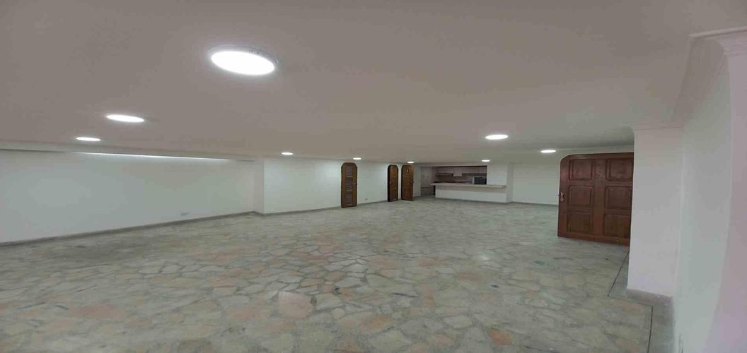 Local en arriendo en Avenida 30 De Agosto, Pereira, 100 m² · foto 11 de 16