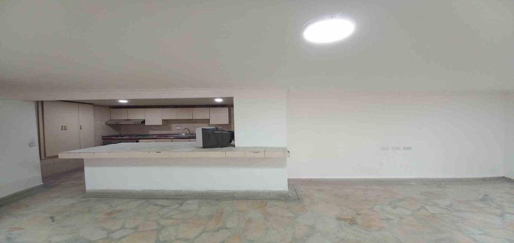 Local en arriendo en Avenida 30 De Agosto, Pereira, 100 m² · foto 14 de 16