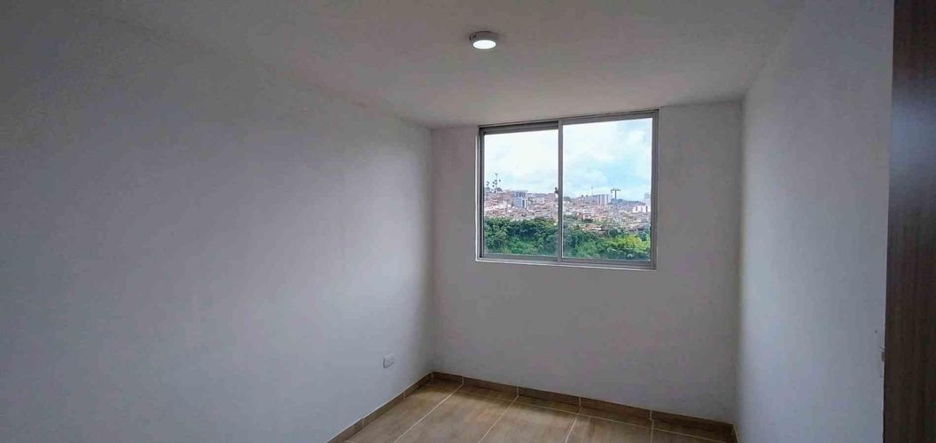 Apartamento de 2 alcobas en venta en Colombia, Manizales, 53 m² · foto 4 de 19