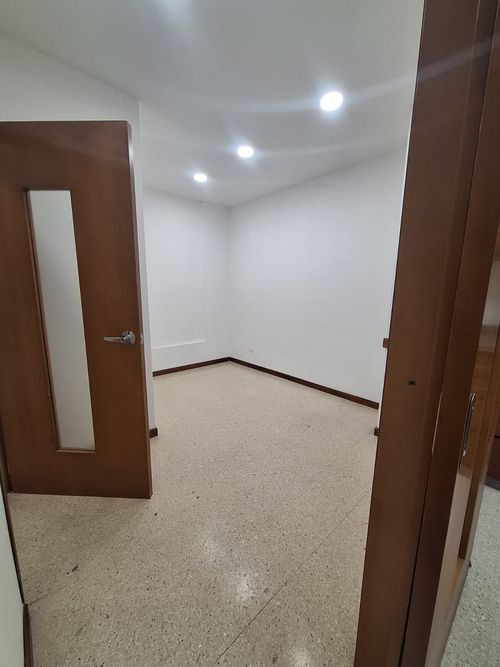 Oficina en venta en Norte De Armenia, Armenia, 28 m² · foto 5 de 7