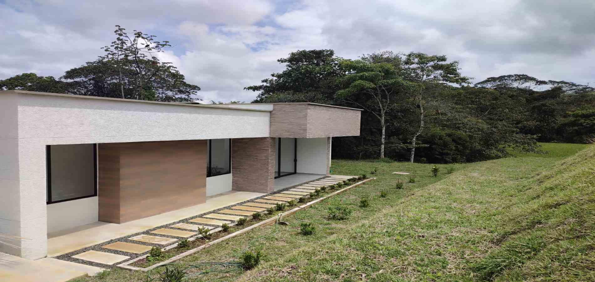 Casa en venta en San Jose Sur, Pereira · foto 2 de 24