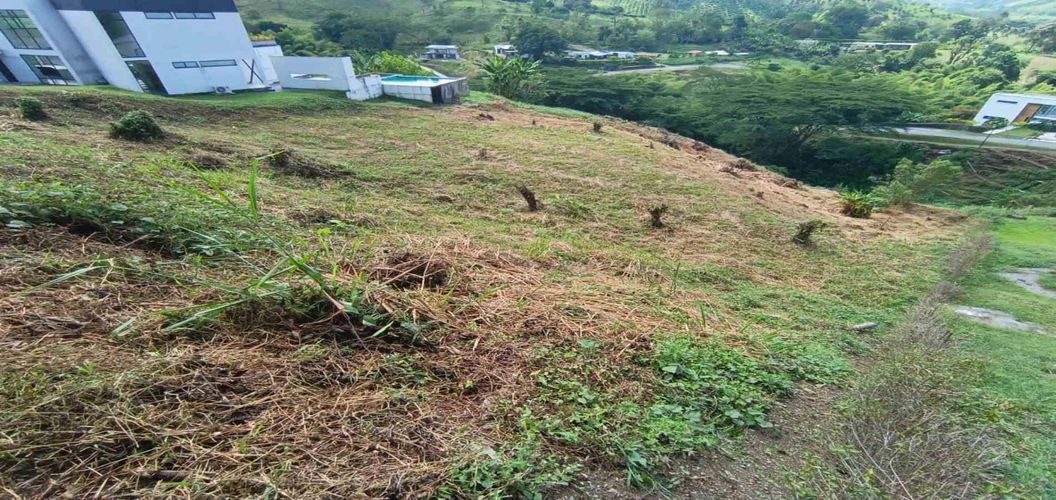 Lote en venta en La Trinidad, Manizales, 2665 m² · foto 10 de 24