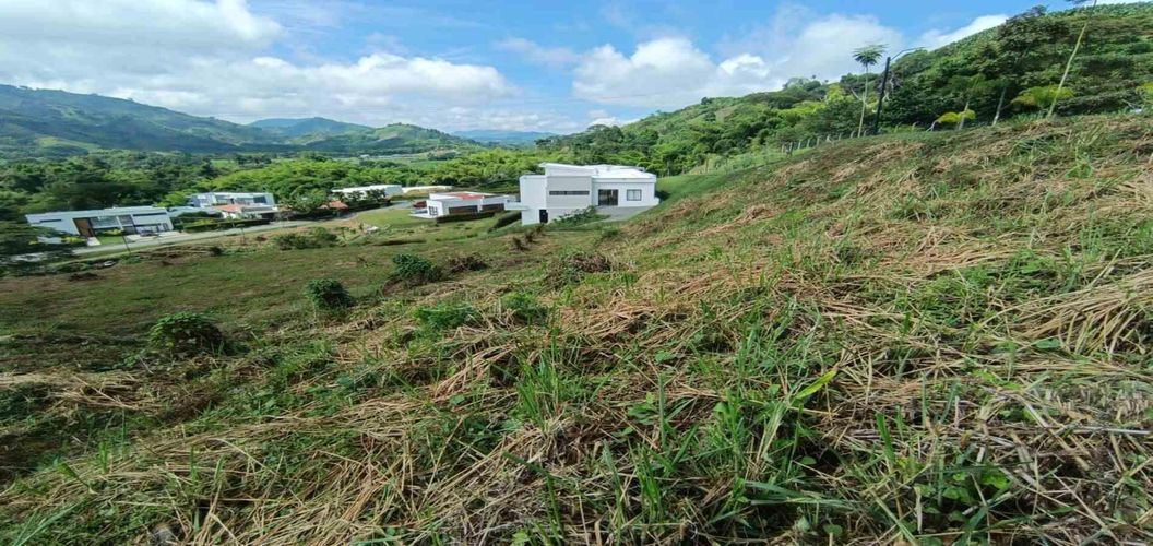 Lote en venta en La Trinidad, Manizales, 2665 m² · foto 15 de 24