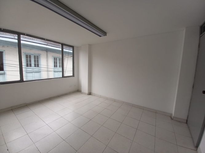 Oficina en arriendo en El Centro, Manizales, 20 m² · foto 13 de 20