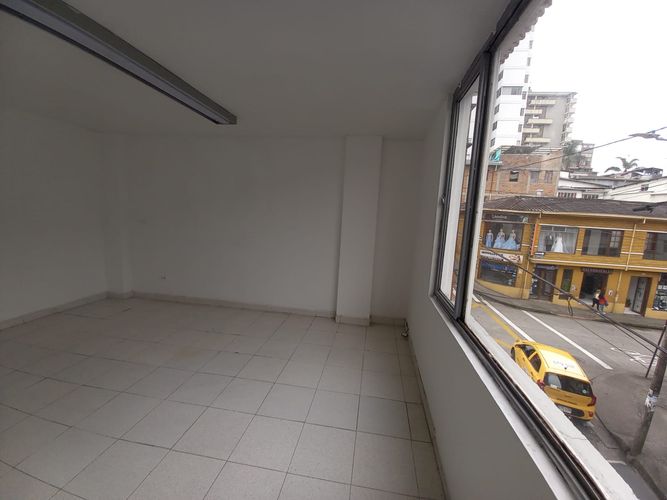 Oficina en arriendo en El Centro, Manizales, 20 m² · foto 19 de 20