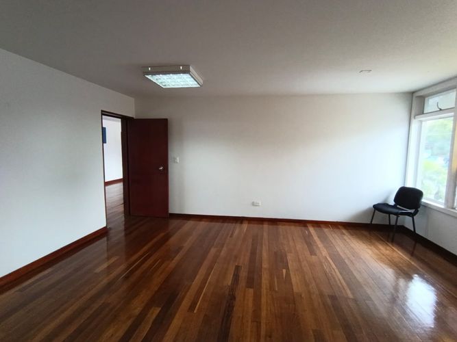 Oficina en arriendo en Belen, Manizales, 28 m² · foto 2 de 20
