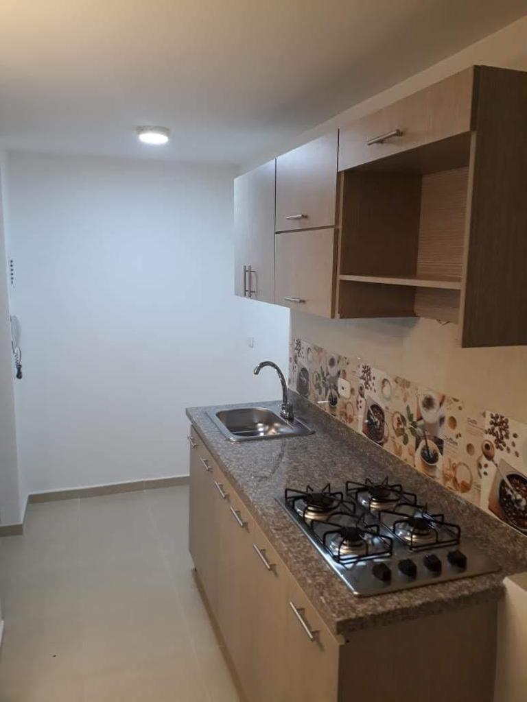 Apartamento en venta en Marco Fidel Suarez, Armenia · foto 7 de 24