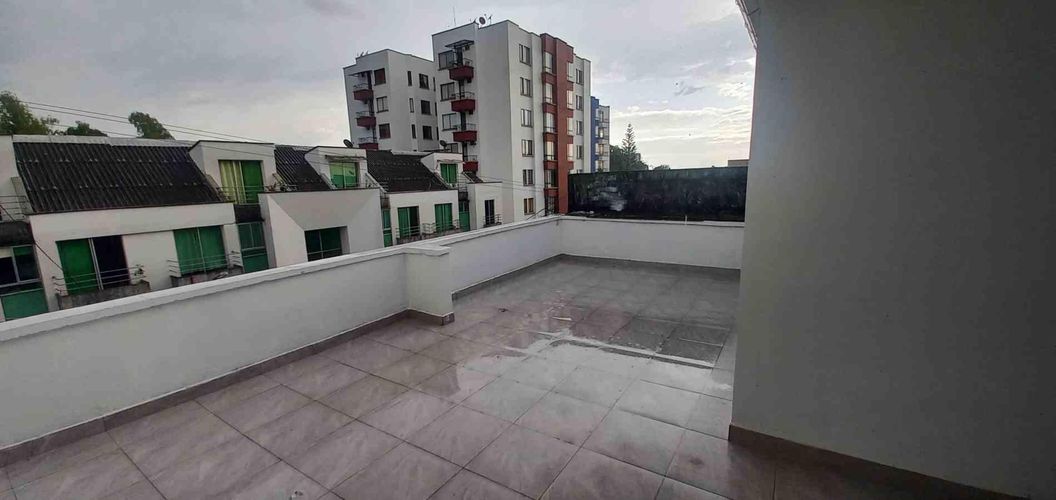 Casa de 8 alcobas en venta en Los Profesionales, Armenia, 400 m² · foto 21 de 22