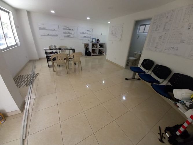 Local en venta en Los Alcazares, Manizales, 41 m² · foto 5 de 8