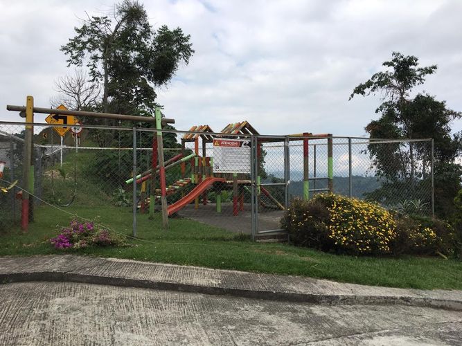 Local en venta en Estambul, Manizales, 200 m² · foto 19 de 24