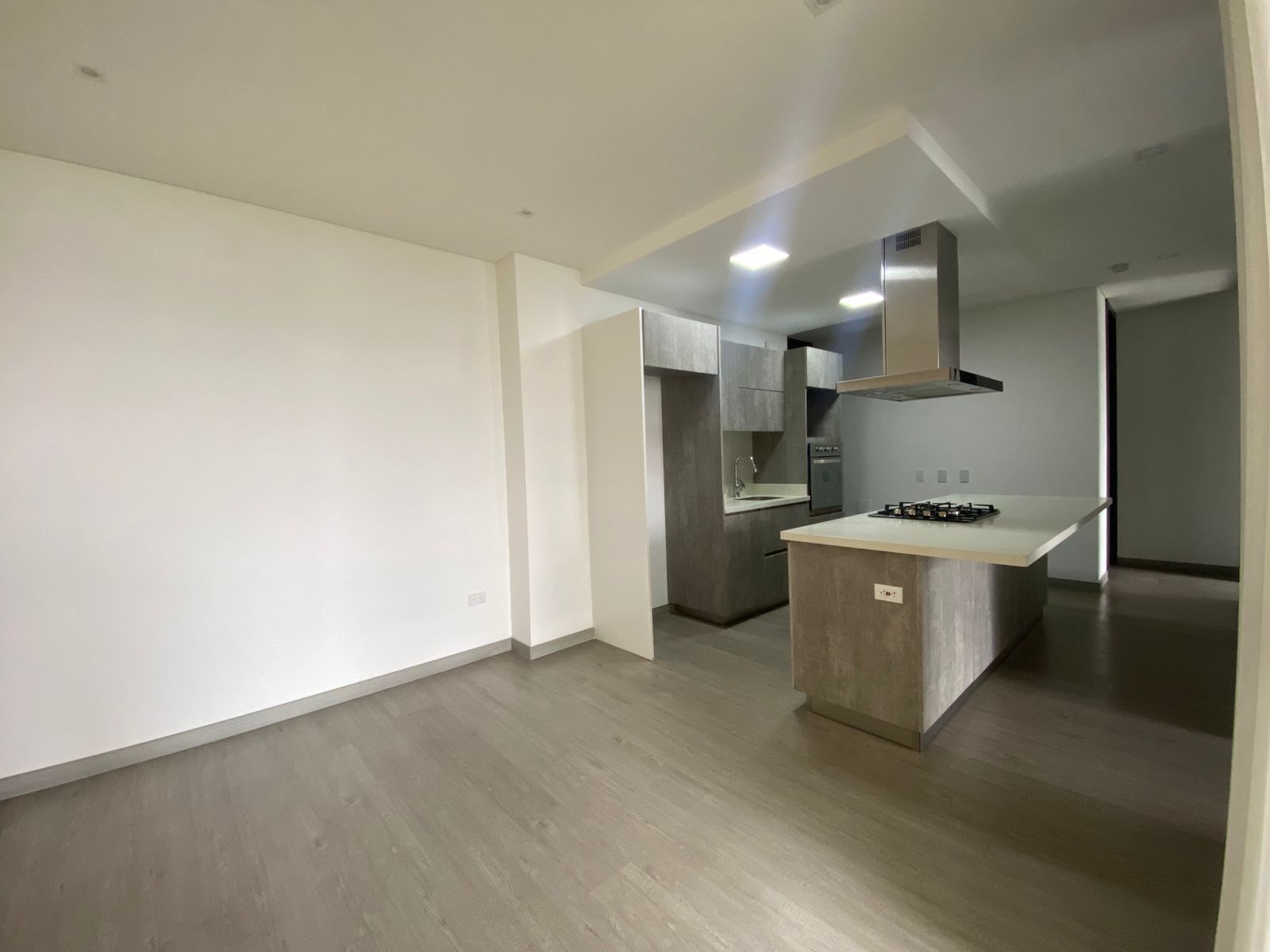 Apartamento en venta en Jardines De Tanambi, Pereira · foto 5 de 12