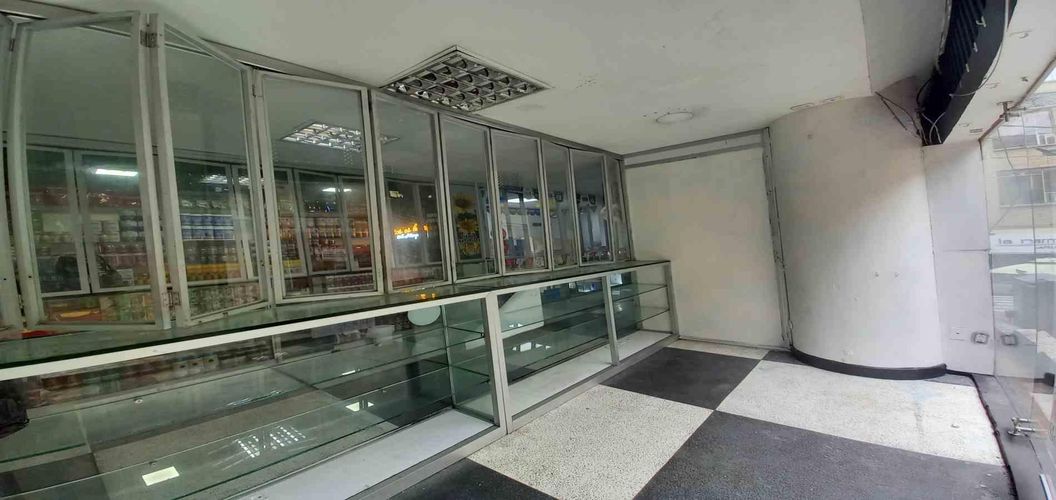 Local en arriendo en El Centro, Manizales, 10 m² · foto 3 de 9