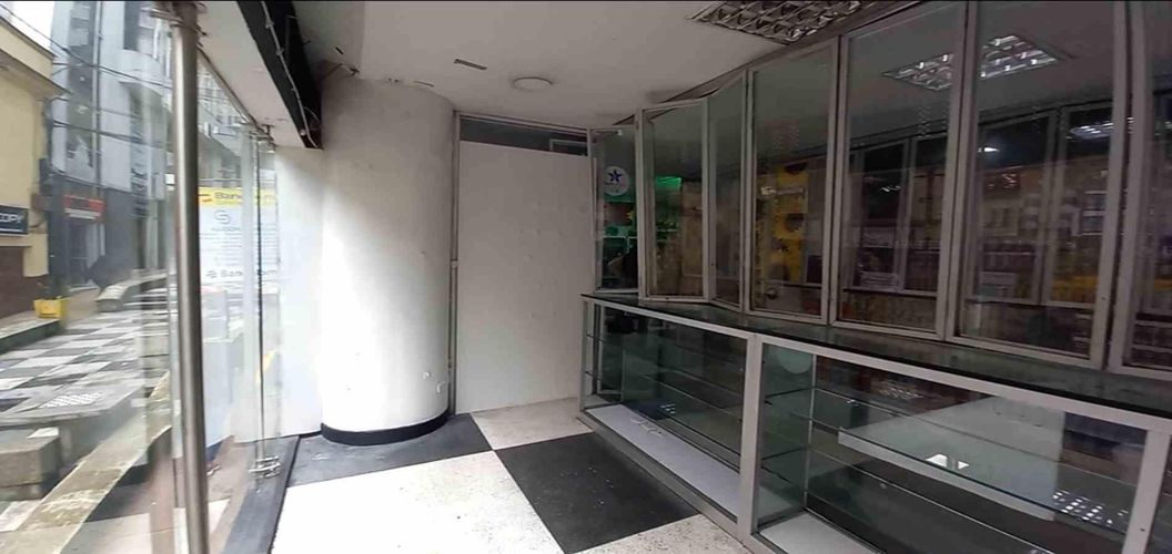 Local en arriendo en El Centro, Manizales, 10 m² · foto 7 de 9