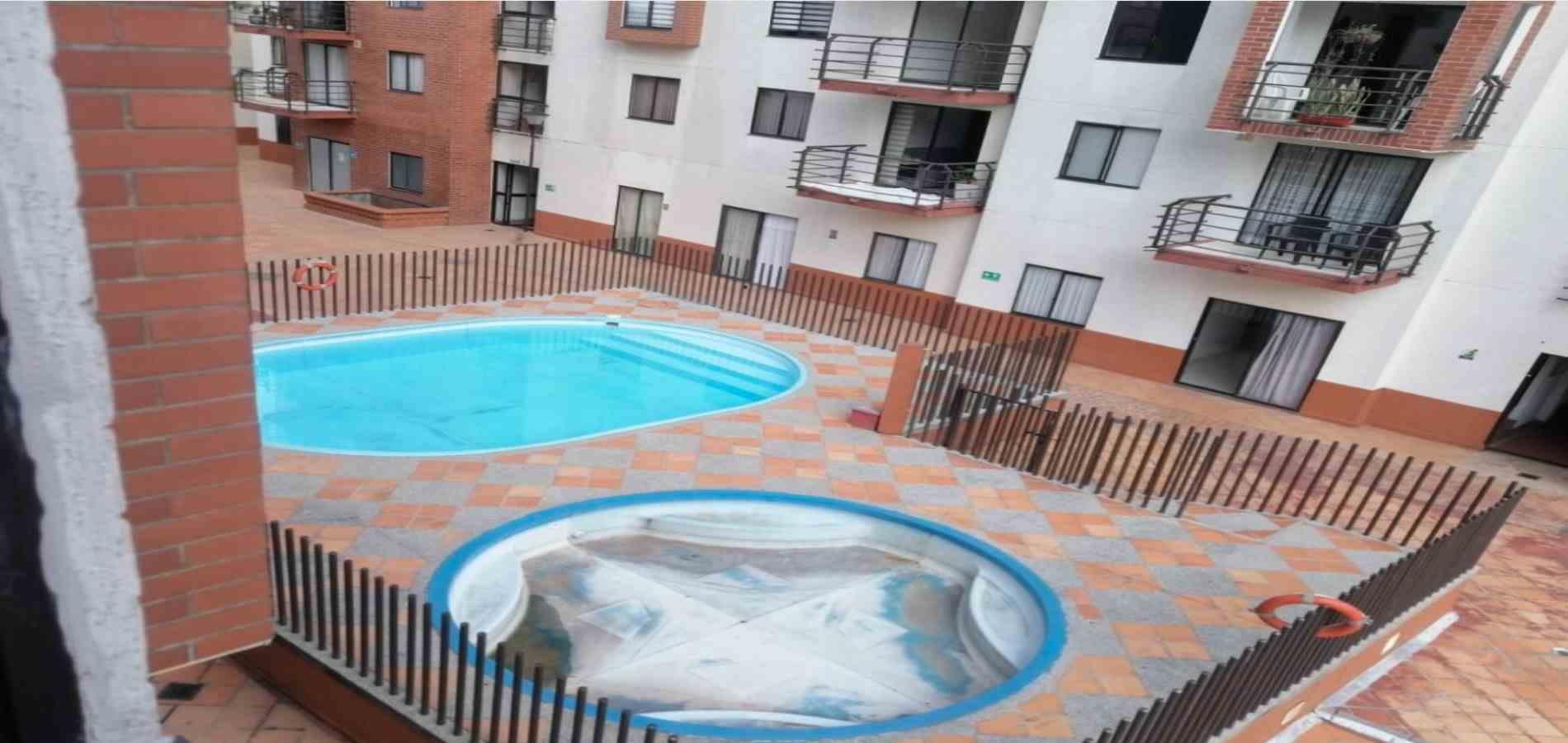 Apartamento en venta en Pinares, Pereira · foto 11 de 12