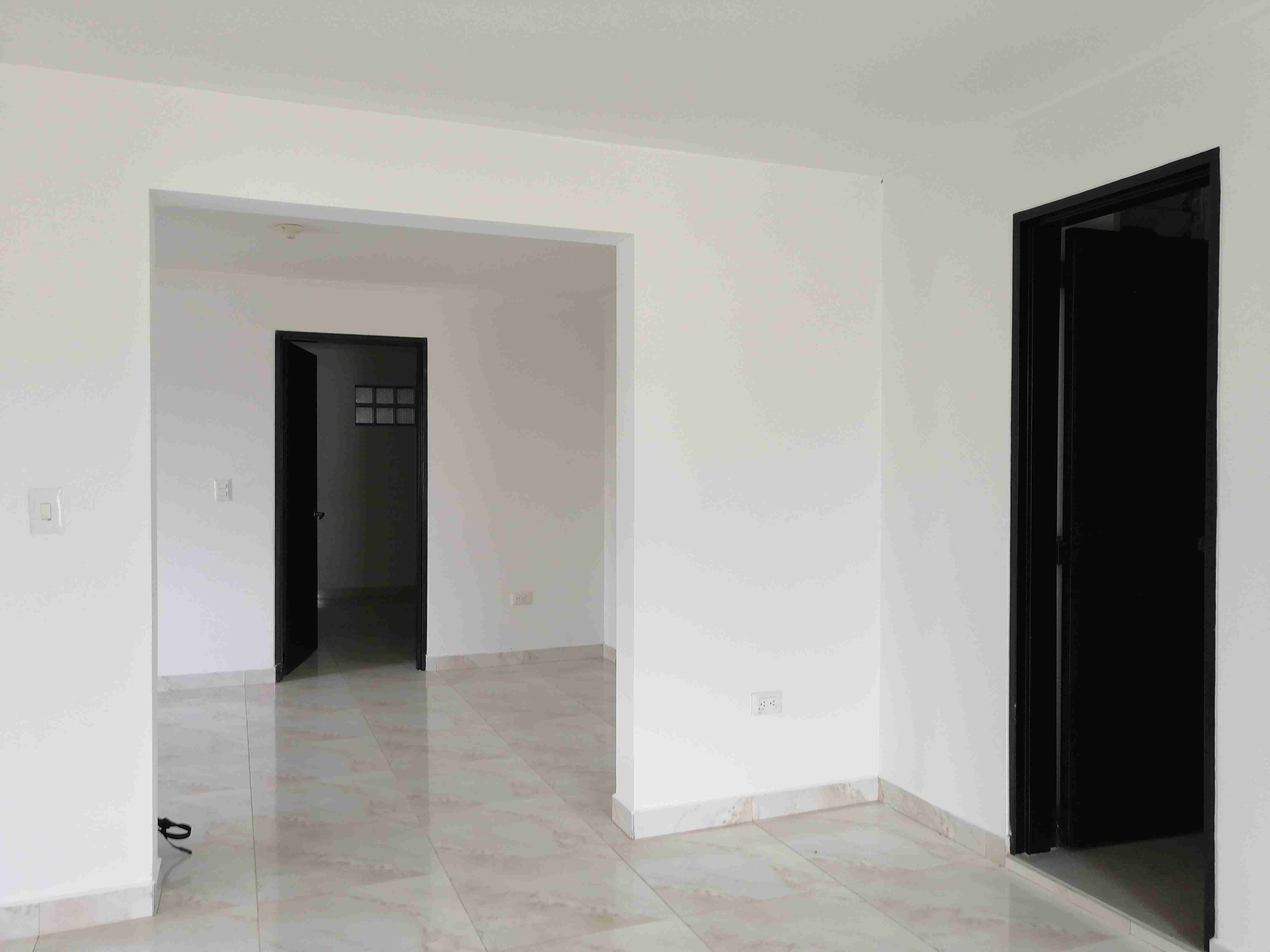 Apartamento en venta en Sector Plaza De Bolivar, Pereira · foto 3 de 16