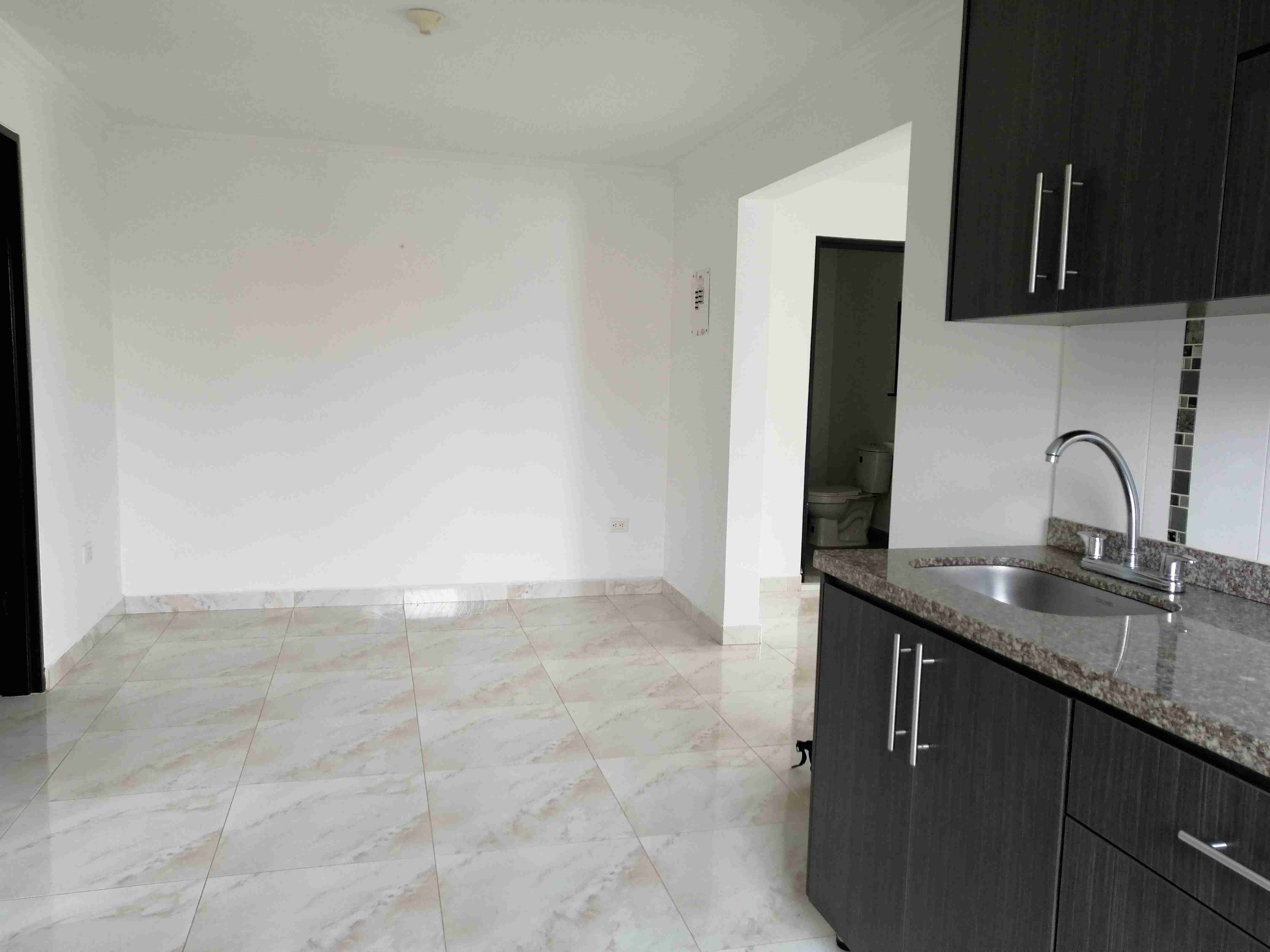 Apartamento en venta en Sector Plaza De Bolivar, Pereira · foto 8 de 16