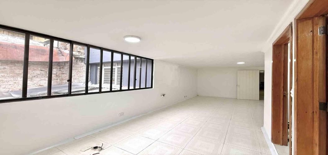 Local en venta en Sector Plaza De Bolivar, Pereira, 32 m² · foto 4 de 10