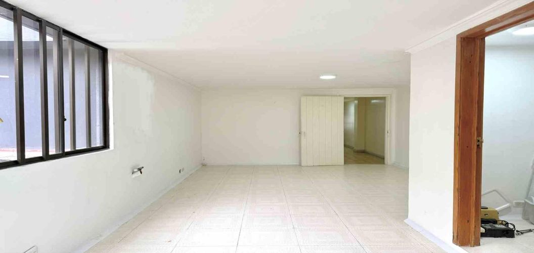 Local en venta en Sector Plaza De Bolivar, Pereira, 32 m² · foto 6 de 10