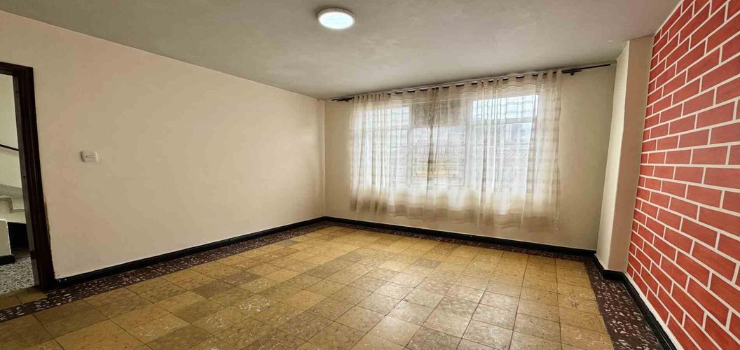Casa de 4 alcobas en venta en Sector Plaza De Bolivar, Pereira, 210 m² · foto 2 de 20