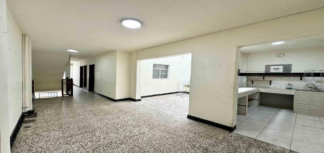 Casa de 4 alcobas en venta en Sector Plaza De Bolivar, Pereira, 210 m² · foto 5 de 20