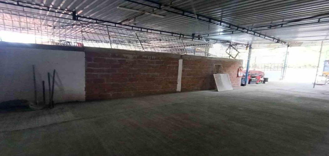 Local en arriendo en Bajo Tablazo, Manizales, 246 m² · foto 2 de 11