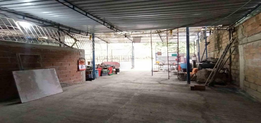 Local en arriendo en Bajo Tablazo, Manizales, 246 m² · foto 4 de 11