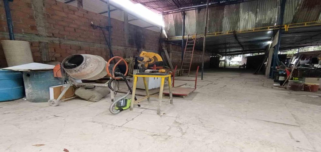 Local en arriendo en Bajo Tablazo, Manizales, 246 m² · foto 7 de 11