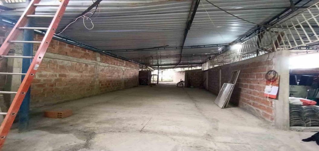 Local en arriendo en Bajo Tablazo, Manizales, 246 m² · foto 9 de 11