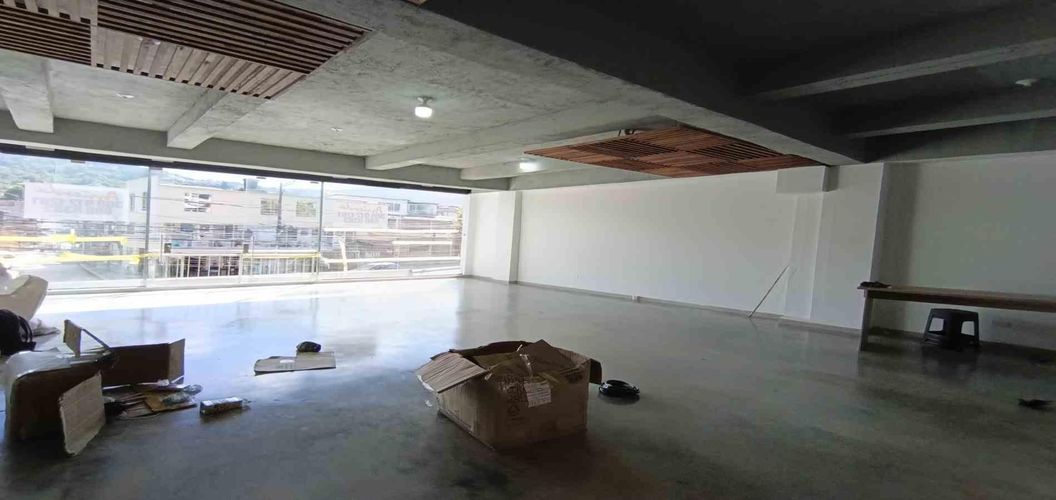 Local en arriendo en La Enea, Manizales, 100 m² · foto 22 de 24