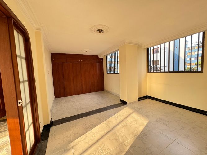 Apartamento de 3 alcobas en venta en La Lorena Ii Etapa, Pereira, 110 m² · foto 10 de 20