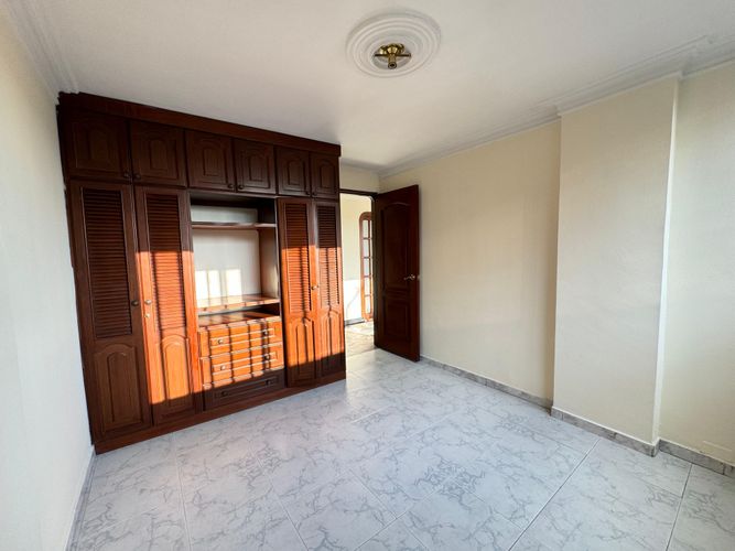 Apartamento de 3 alcobas en venta en La Lorena Ii Etapa, Pereira, 110 m² · foto 12 de 20