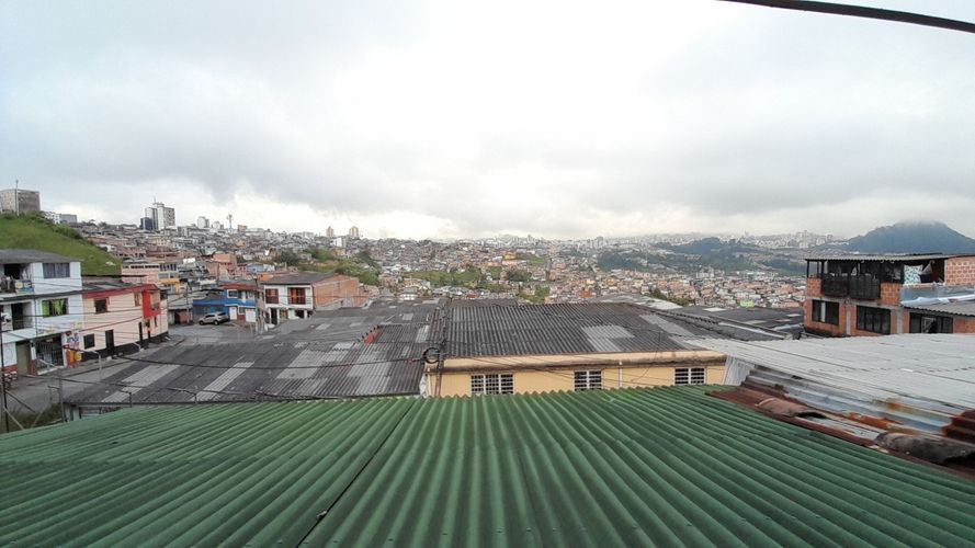 Casa de 5 alcobas en venta en 20 De Julio, Manizales, 120 m² · foto 3 de 23