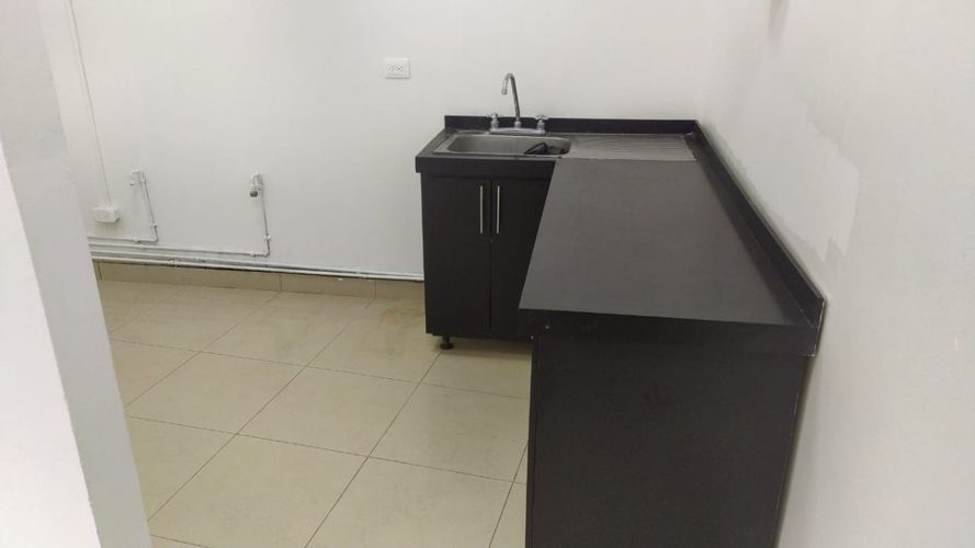 Local en venta en Los Laureles, Manizales, 20 m² · foto 11 de 15