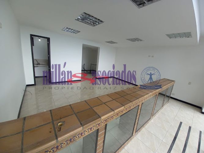 Local en venta en Centenario, Manizales, 100 m² · foto 3 de 22
