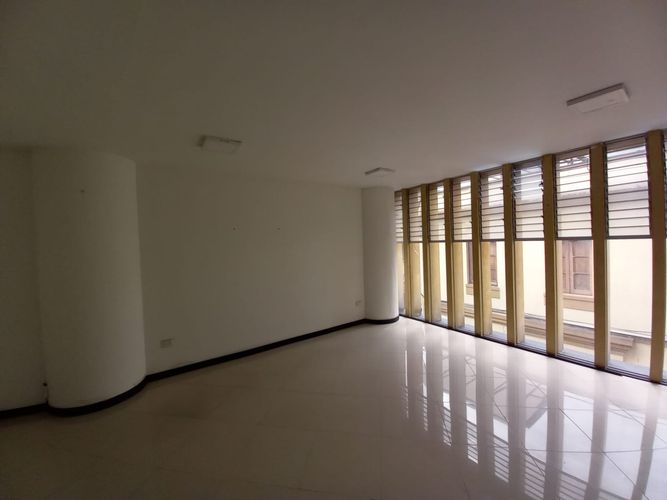 Oficina en arriendo en El Centro, Manizales, 20 m² · foto 6 de 10