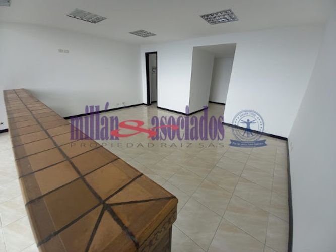 Local en venta en Centenario, Manizales, 100 m² · foto 8 de 22