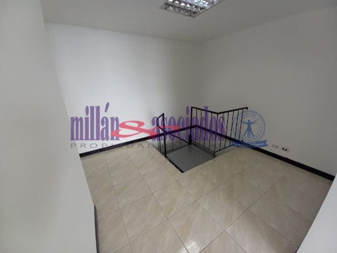 Local en venta en Centenario, Manizales, 100 m² · foto 14 de 22