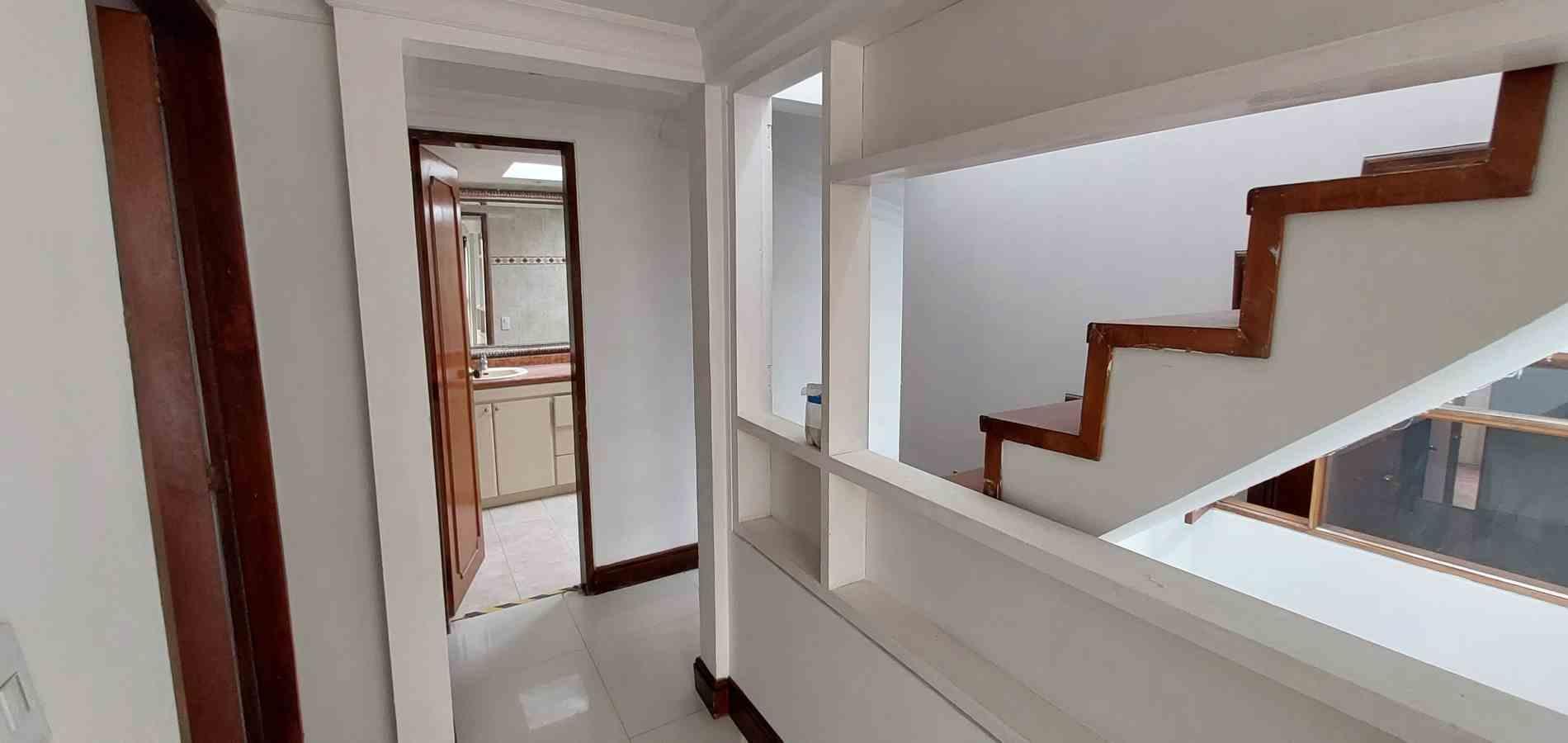 Casa en venta en La Camelia, Manizales · foto 18 de 24