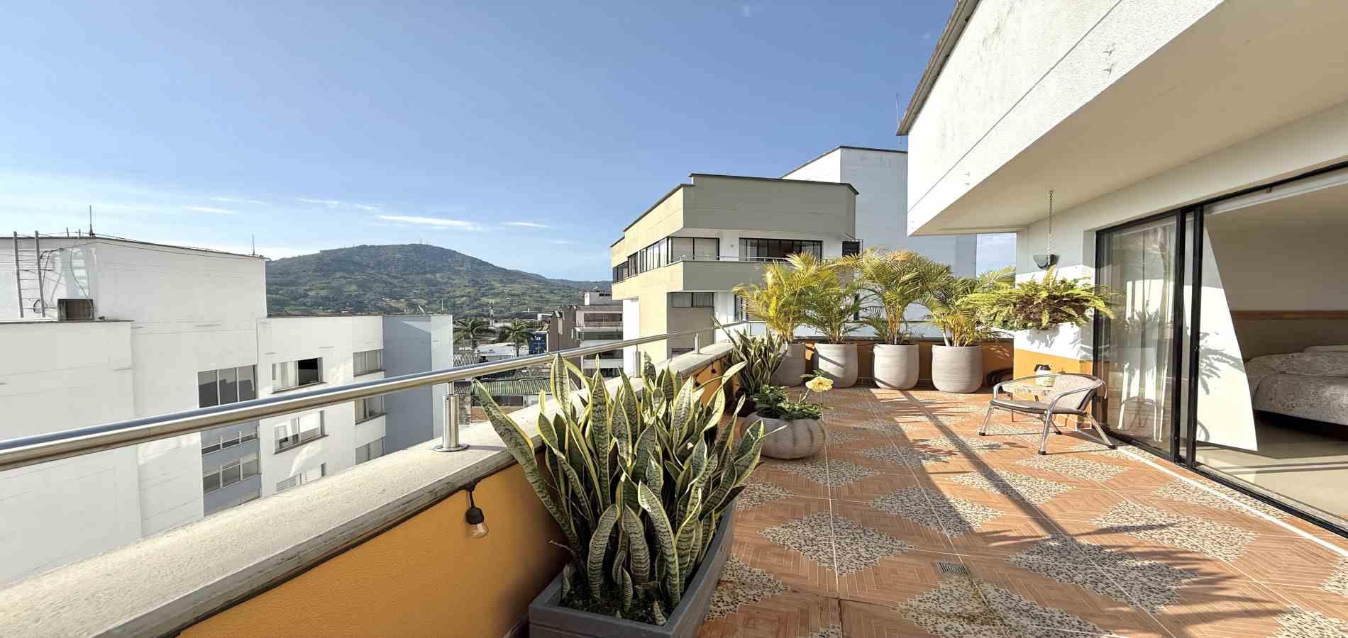 Apartamento en venta en Avenida 30 De Agosto, Pereira · foto 6 de 24