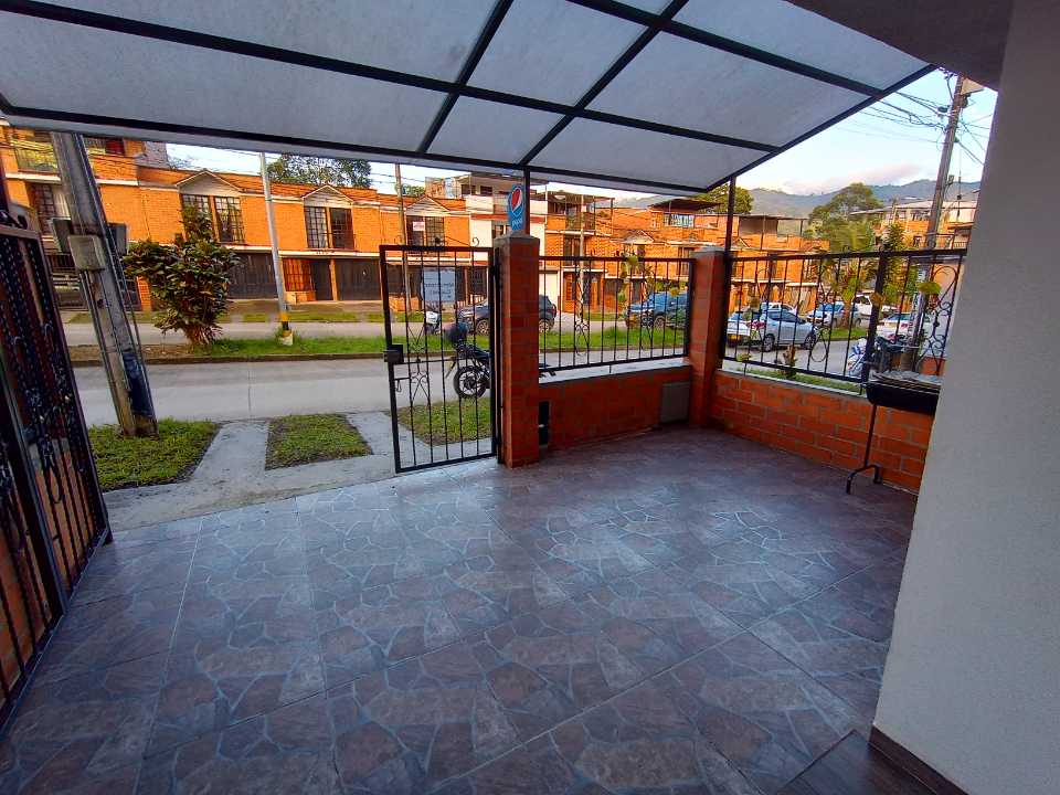 Casa en venta en Quintas Del Bosque, Dosquebradas · foto 17 de 22