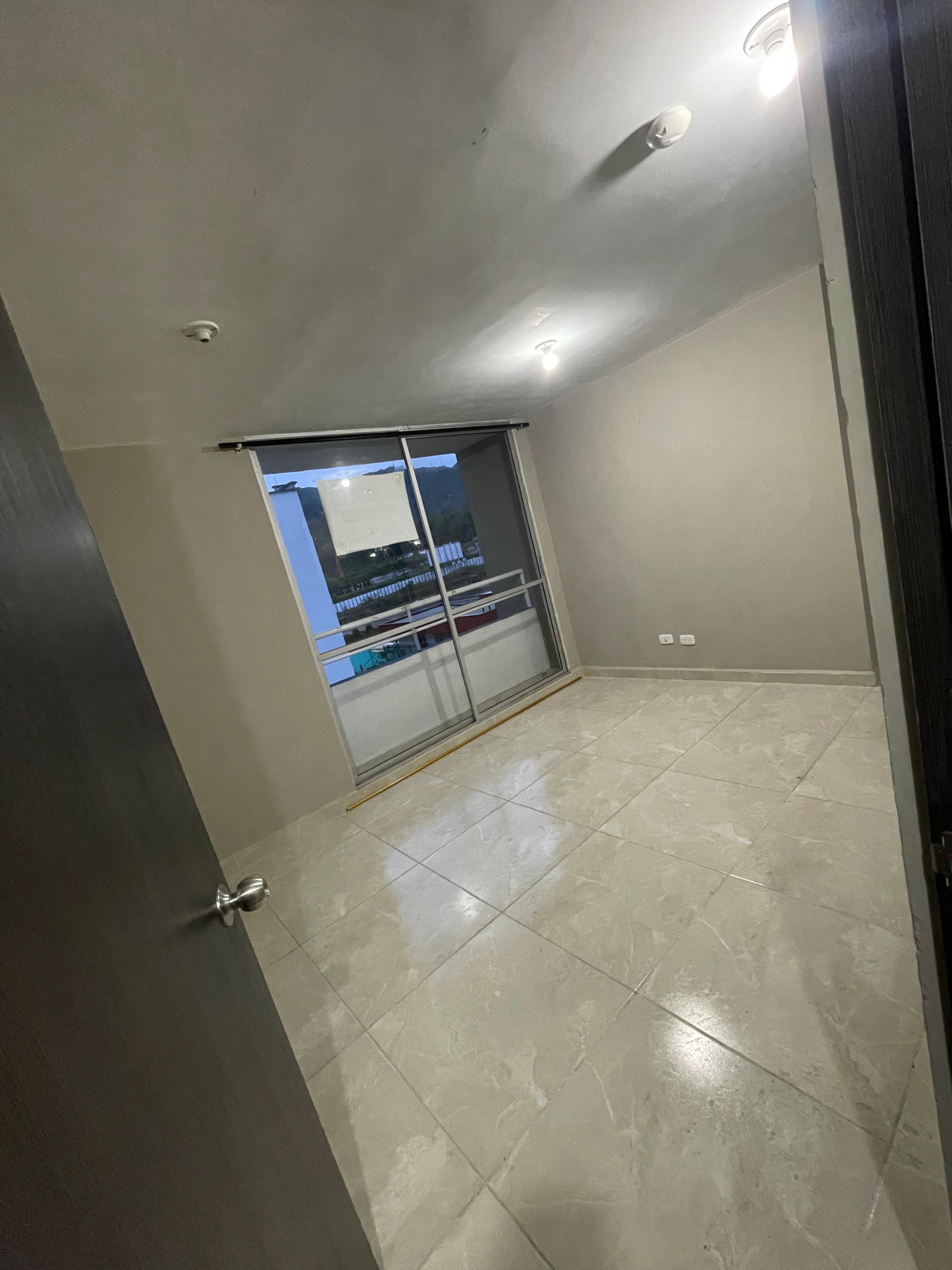 Apartamento en venta en Colinas Del Bosque, Dosquebradas · foto 11 de 18