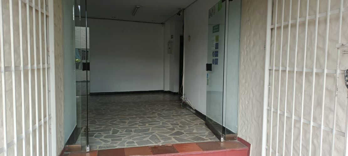 Casa de 13 alcobas en venta en Avenida 30 De Agosto, Pereira, 1750 m² · foto 6 de 24