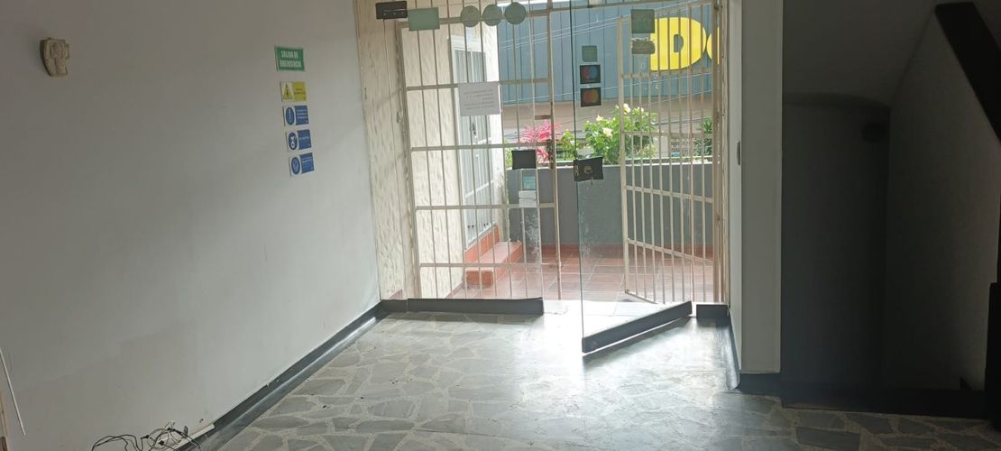 Casa de 13 alcobas en venta en Avenida 30 De Agosto, Pereira, 1750 m² · foto 10 de 24