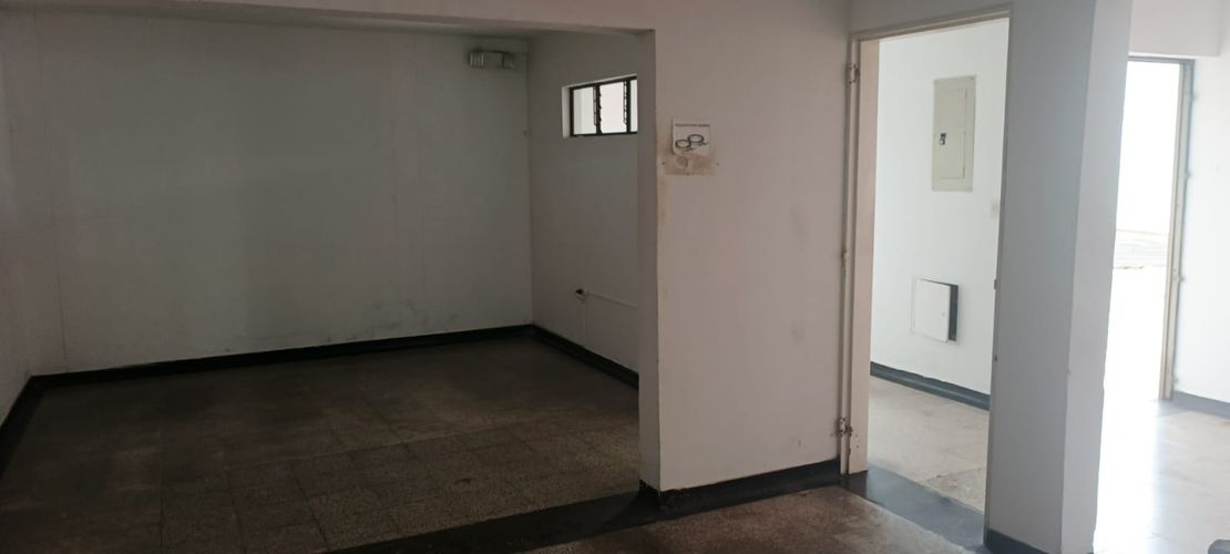 Casa de 13 alcobas en venta en Avenida 30 De Agosto, Pereira, 1750 m² · foto 13 de 24