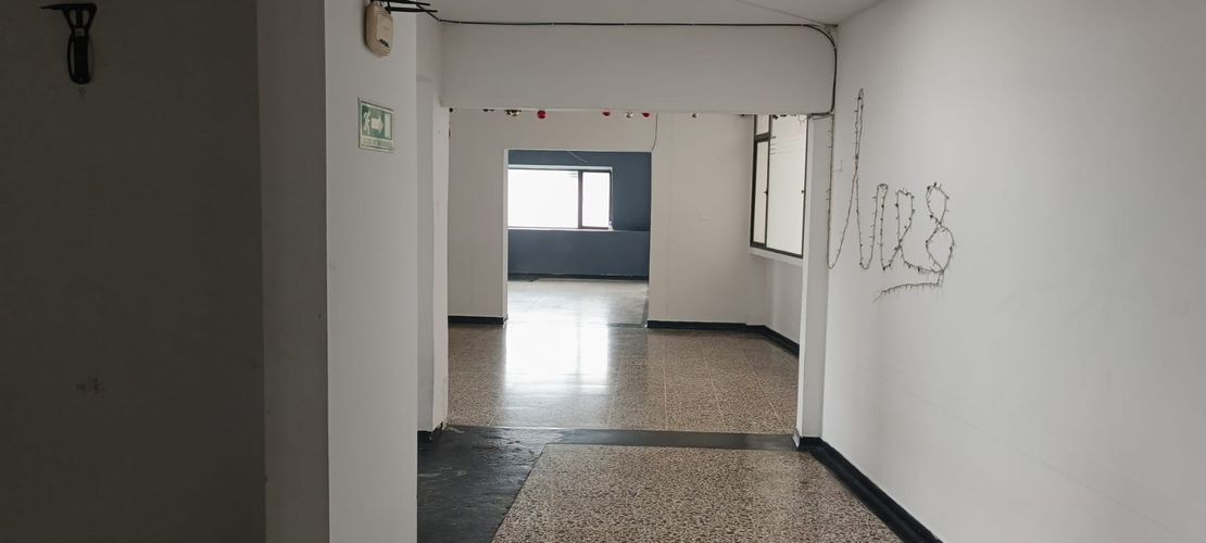 Casa de 13 alcobas en venta en Avenida 30 De Agosto, Pereira, 1750 m² · foto 21 de 24