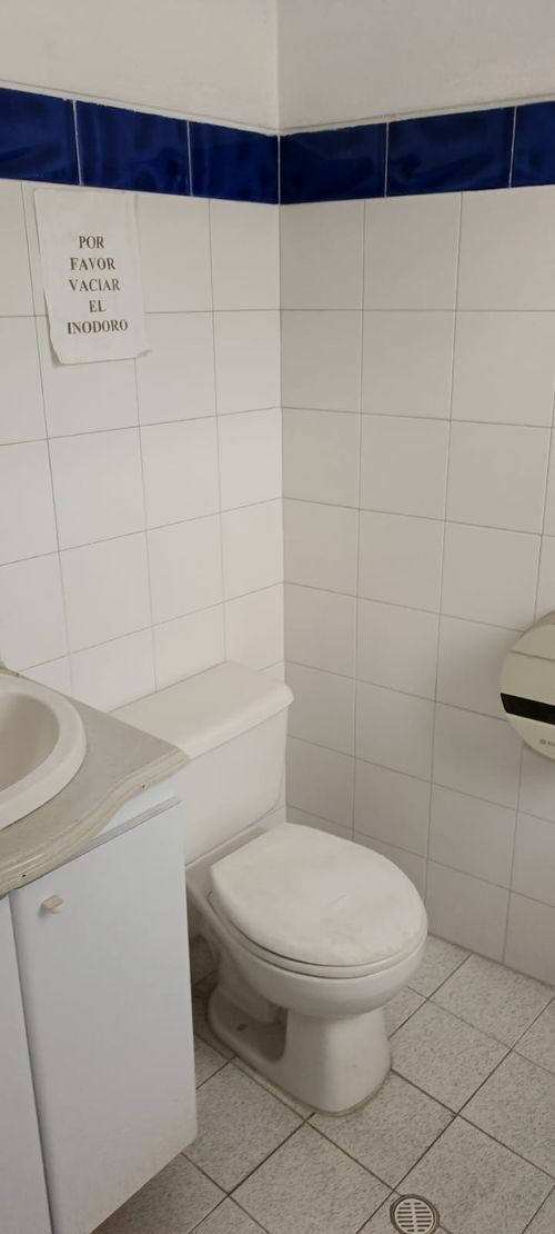 Casa de 13 alcobas en venta en Avenida 30 De Agosto, Pereira, 1750 m² · foto 24 de 24